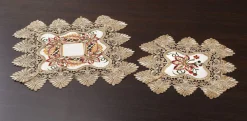 BADER Aufwendig gearbeitete Accessoires mit reichem Blatt- und Rankendeko