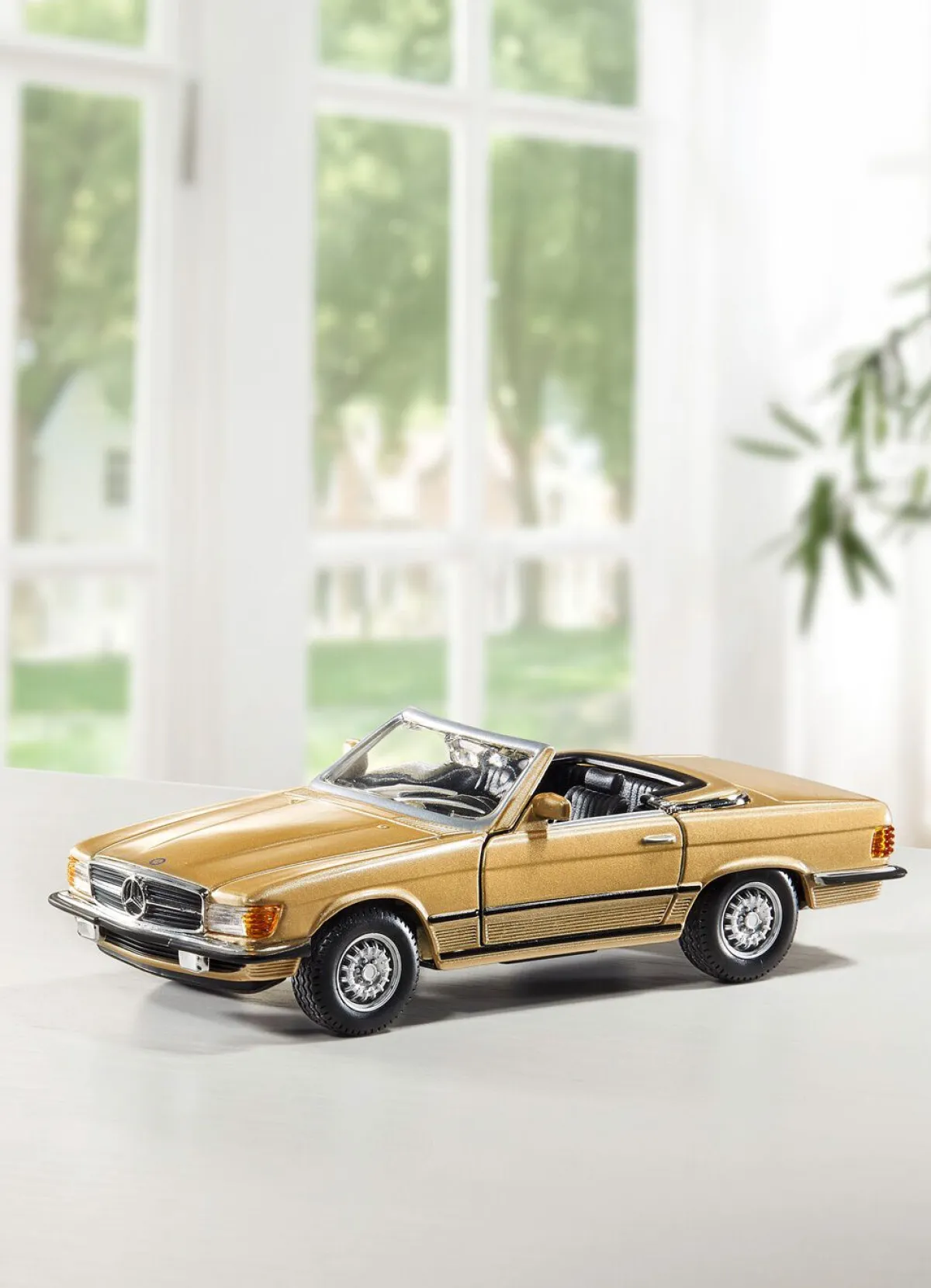 Bburago Mercedes 450SL Cabrio