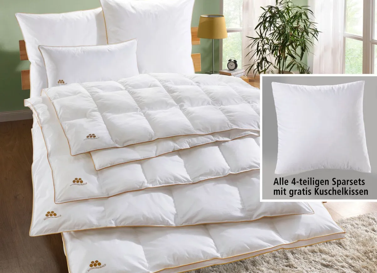BADER Bettwarenprogramm Schwarzwald mit goldener Satin-Biese