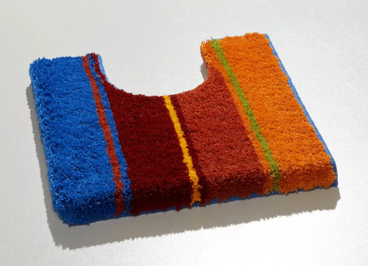 GRUND Bunte Badgarnitur aus dem Hause