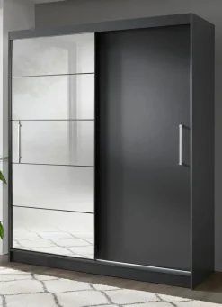 BADER Durchdachter Schwebetürenschrank mit Spiegelfront