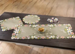 BADER Frühlingshafte Tisch- und Raumdekoration