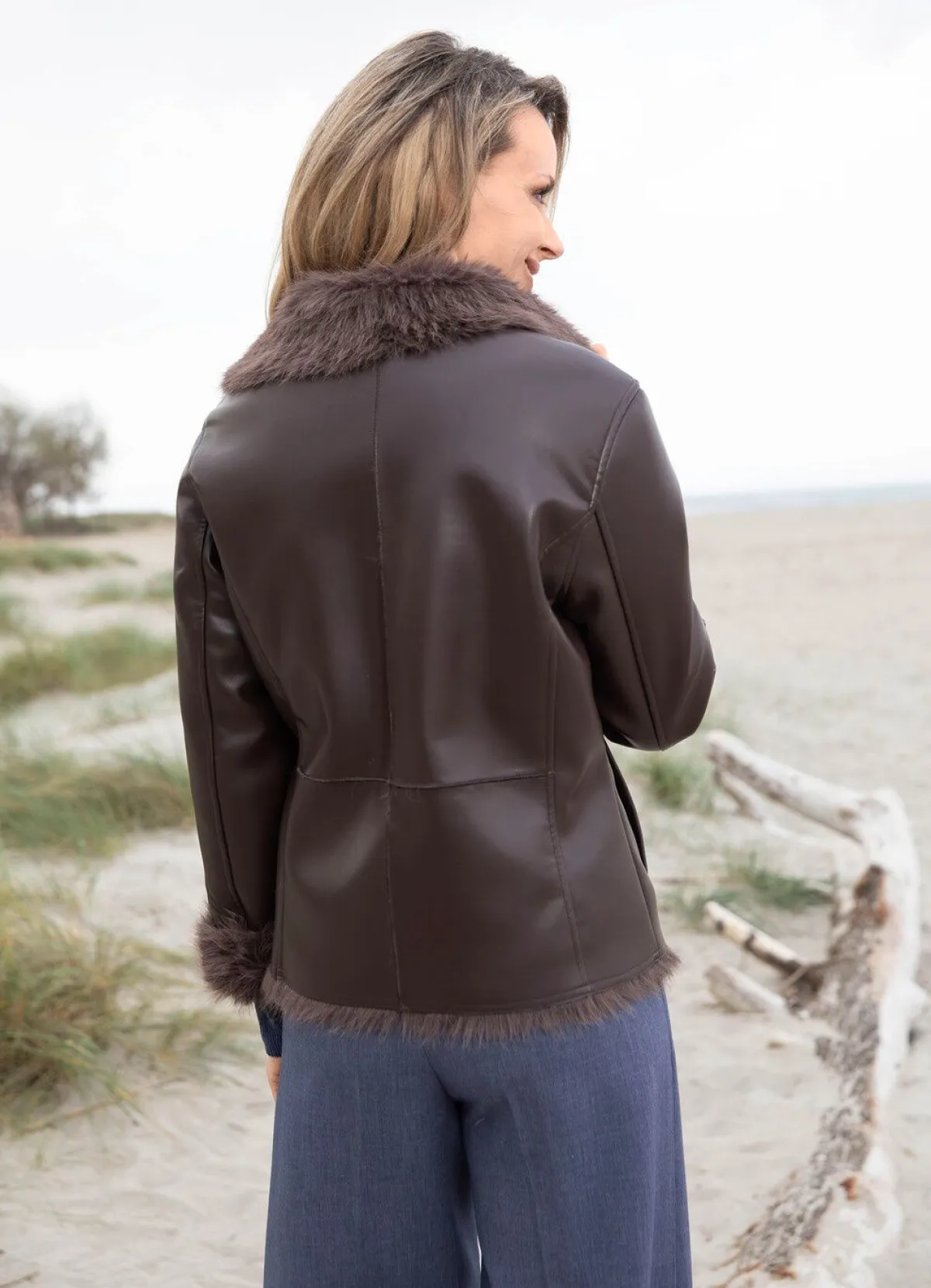 Damen Tizia Kurzjacke aus Nappaleder-Imitat