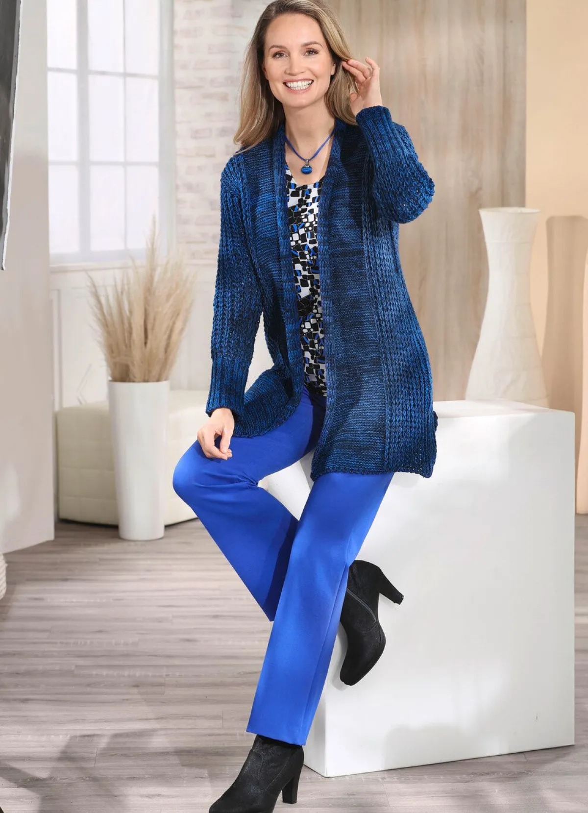 Damen BADER Long-Strickjacke aus Melangegarn