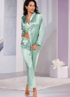 Damen LAURINA Schlafanzug von aus Satin und durchgeknöpft