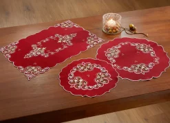 BADER Tischdecke mit aufwendigen Stickereien
