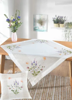 Webana Tisch- und Raumdekoration mit floralem Dessin