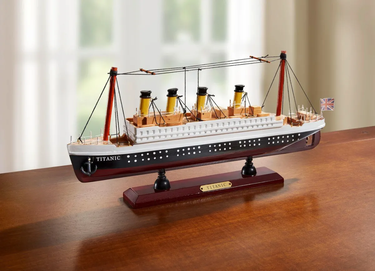 BADER Titanic