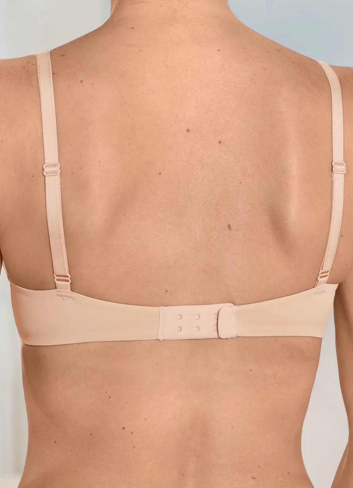 Damen TRIUMPH Body Make-Up Illusion Lace BH mit flexiblen Komfortbügeln